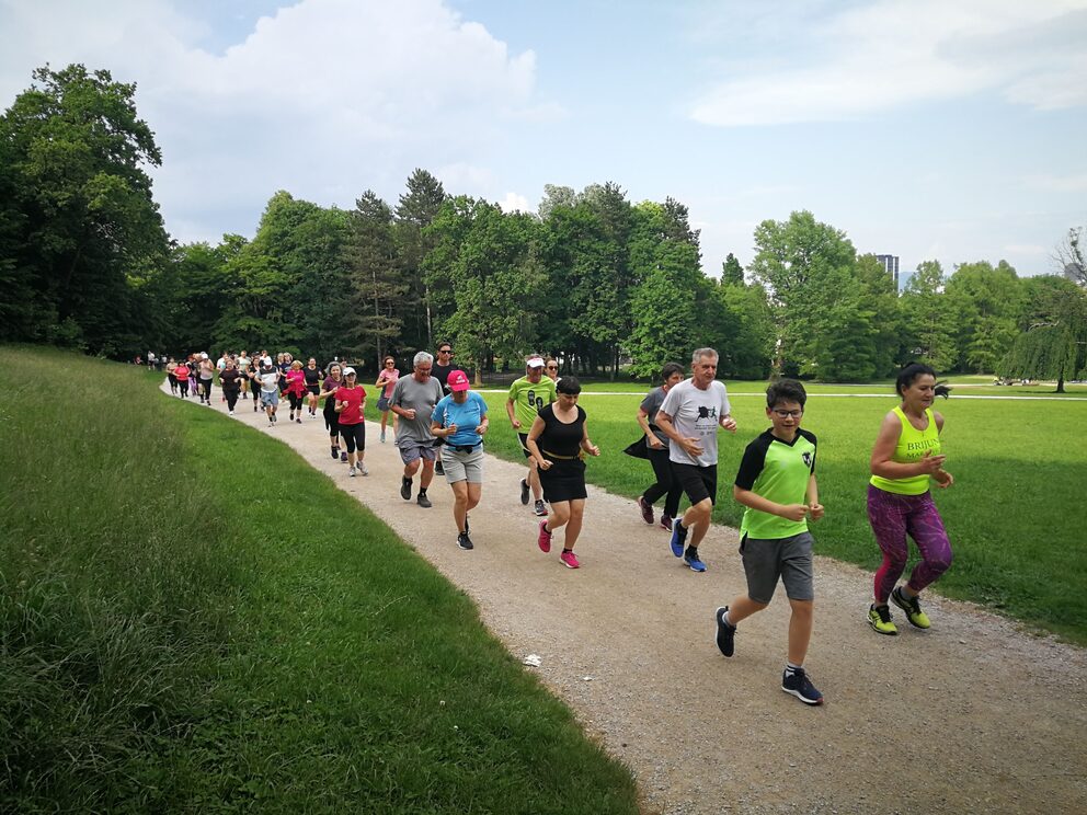 Tek dvojk - več kot le tek!